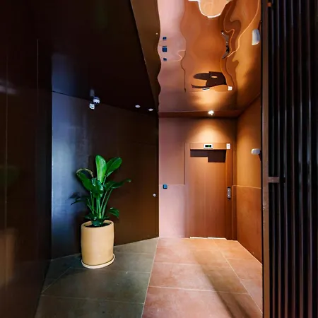 Bravissimo Vivaldi 2b, Monthly Apartamento